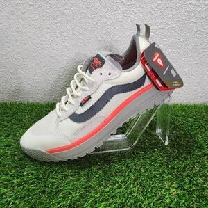 Vans Pop UltraRange EXO  Men's Sz 6.5 W Sz8 (They Run Small)